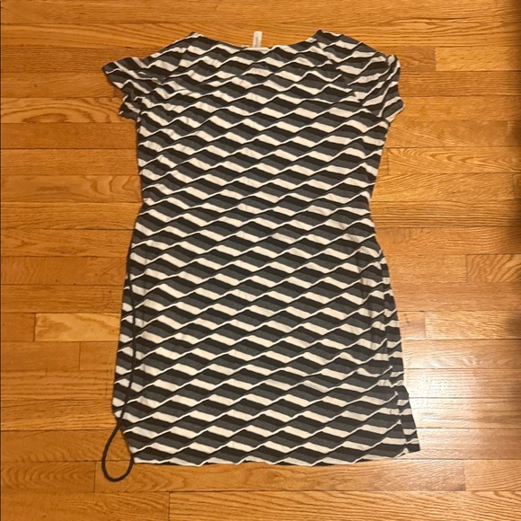 Tacera Black and White Diagonal Striped Mini Dress - Picture 3 of 3